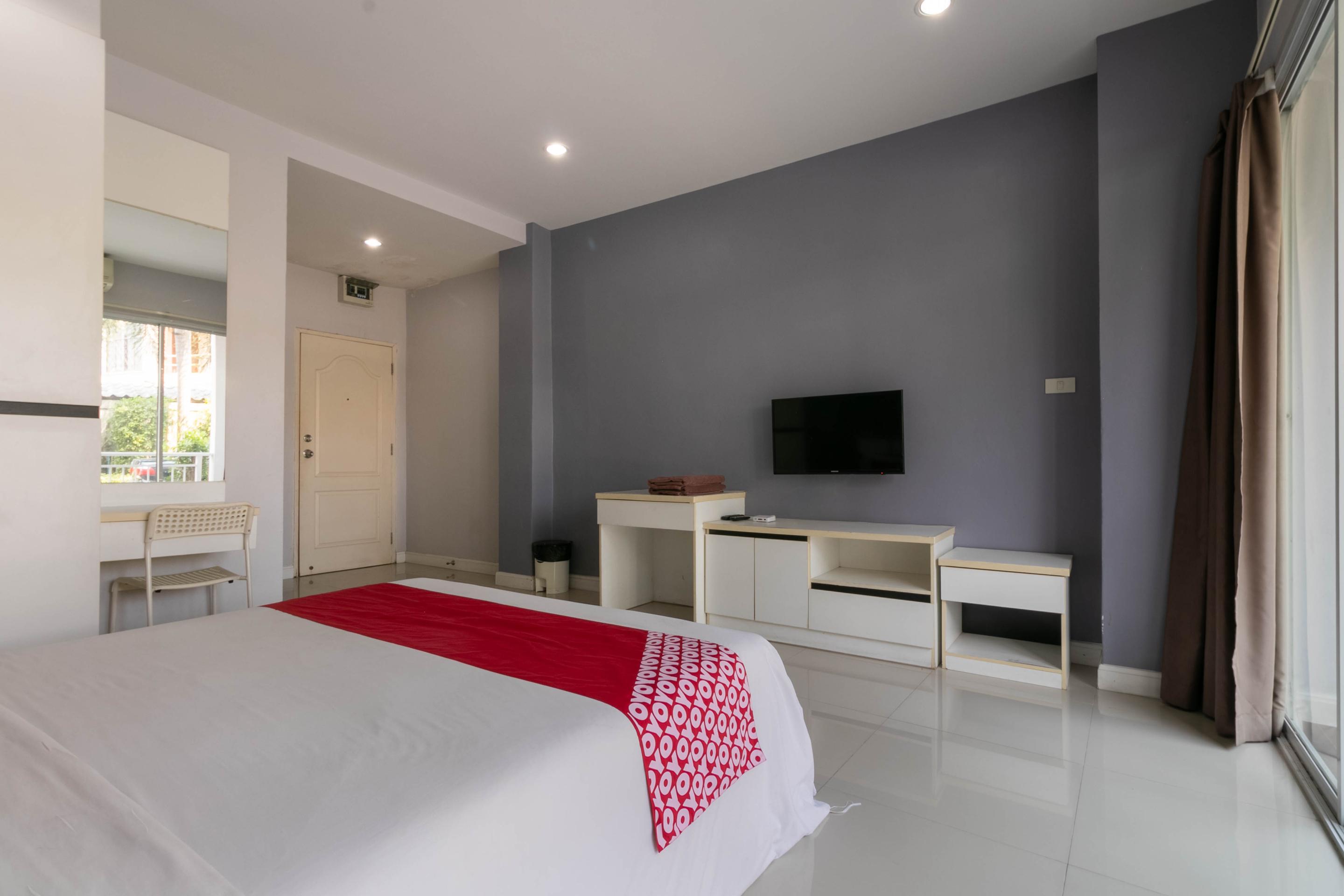 Oyo 75389 Pandora House Otel Pattaya Dış mekan fotoğraf