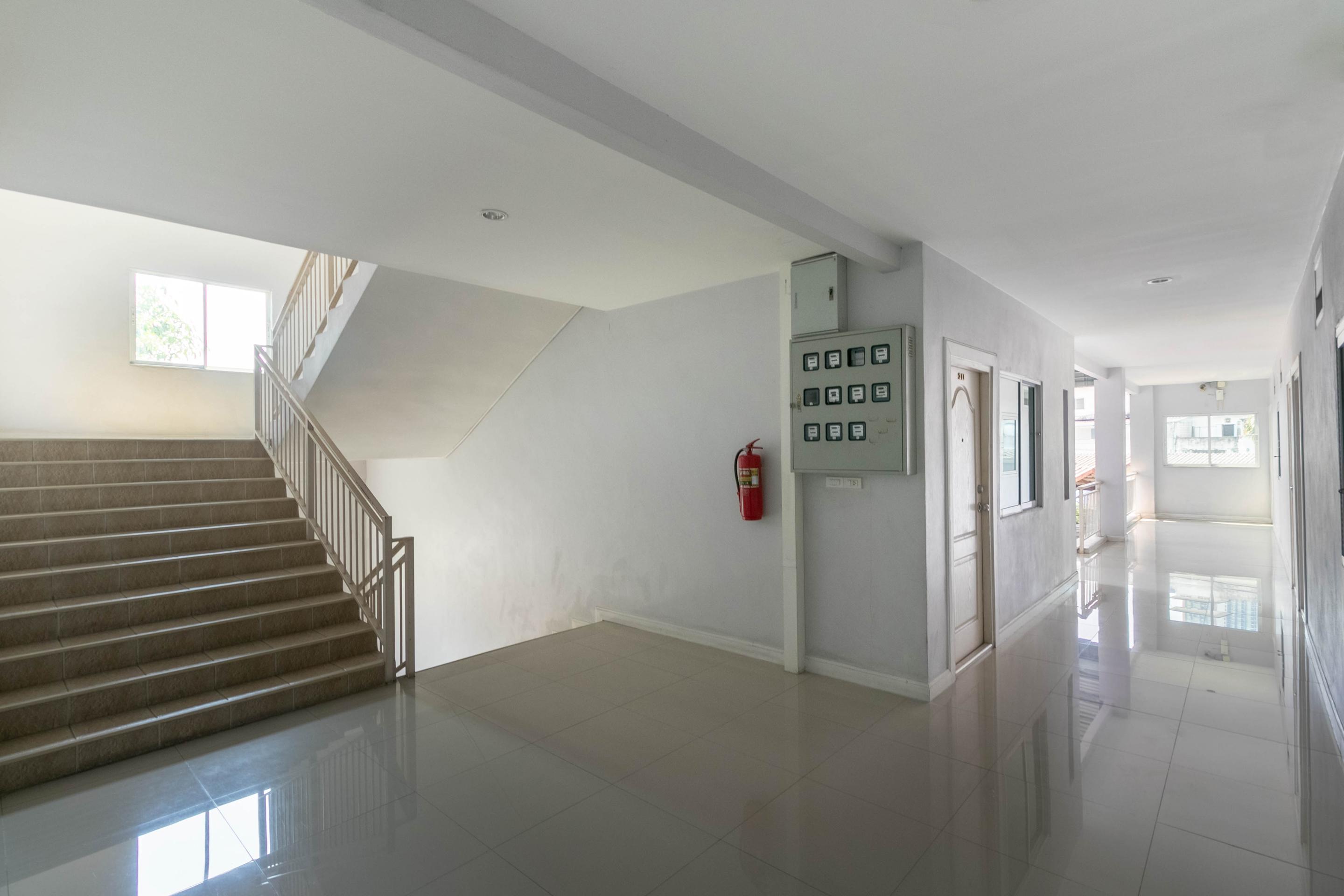 Oyo 75389 Pandora House Otel Pattaya Dış mekan fotoğraf