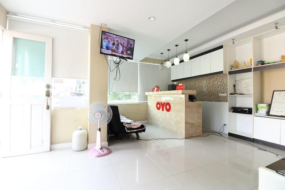 Oyo 75389 Pandora House Otel Pattaya Dış mekan fotoğraf